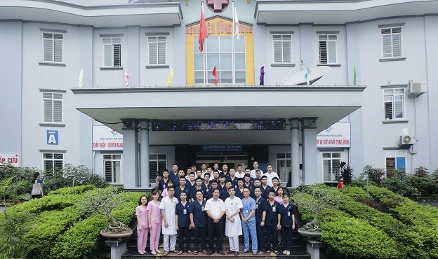Đội ngũ bác sĩ giỏi bệnh viện Hùng Vương là yếu tố thu hút người bệnh